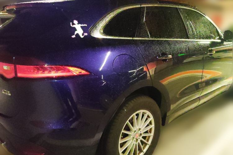 Used Jaguar F-PACE 2019 2.0T Four-Wheel Drive Urban Luxury Edition Rear Right 45 Deg