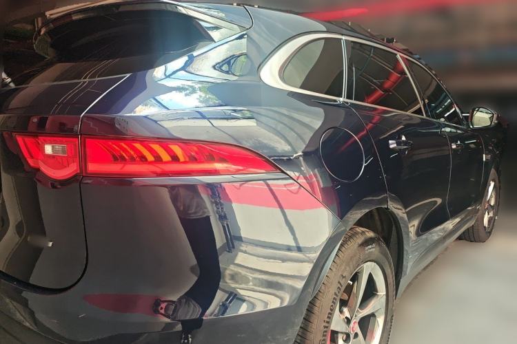 Used Jaguar F-PACE 2019 2.0T Four-Wheel Drive Urban Luxury Edition Rear Right 45 Deg