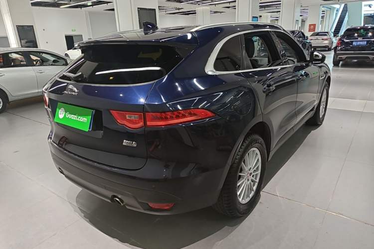 Used Jaguar F-PACE 2019 2.0T Four-Wheel Drive Urban Luxury Edition Rear Right 45 Deg