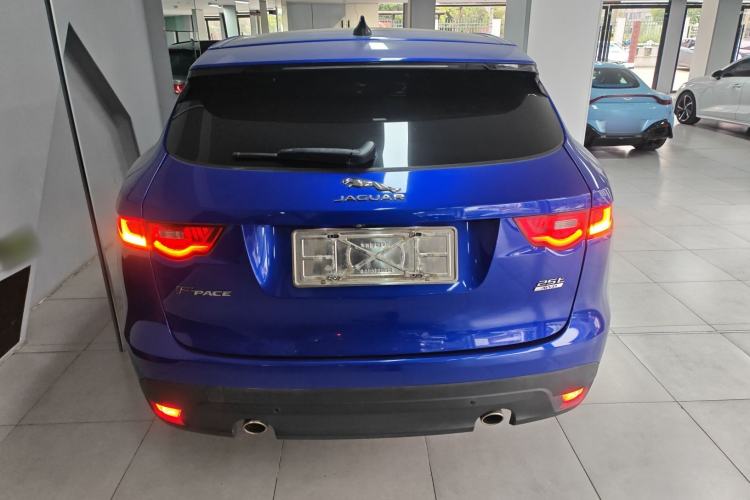 Used Jaguar F-PACE 2019 2.0T Four-Wheel Drive Urban Luxury Edition Rear
