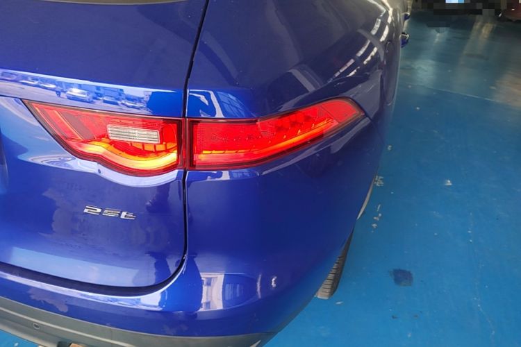 Used Jaguar F-PACE 2019 2.0T All-Wheel Drive R-Sport Sport Edition Right Rear Taillight