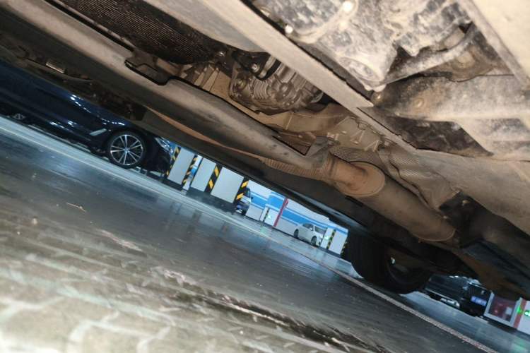 Used Jaguar F-PACE 2019 2.0T Four-Wheel Drive Urban Luxury Edition Chassis Front Left