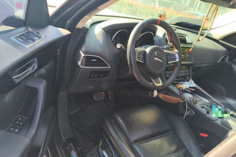 Used Jaguar F-PACE 2019 2.0T Four-Wheel Drive Urban Luxury Edition Driver Seat