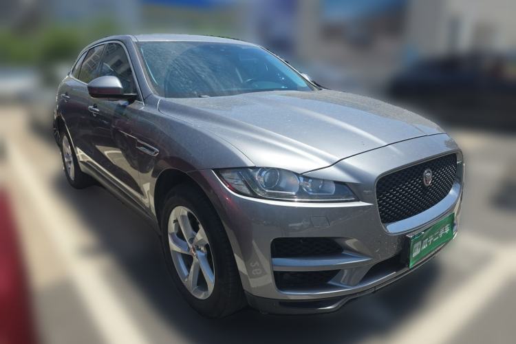 Used Jaguar F-PACE 2019 2.0T Four-Wheel Drive Urban Luxury Edition Front Right 45 Deg