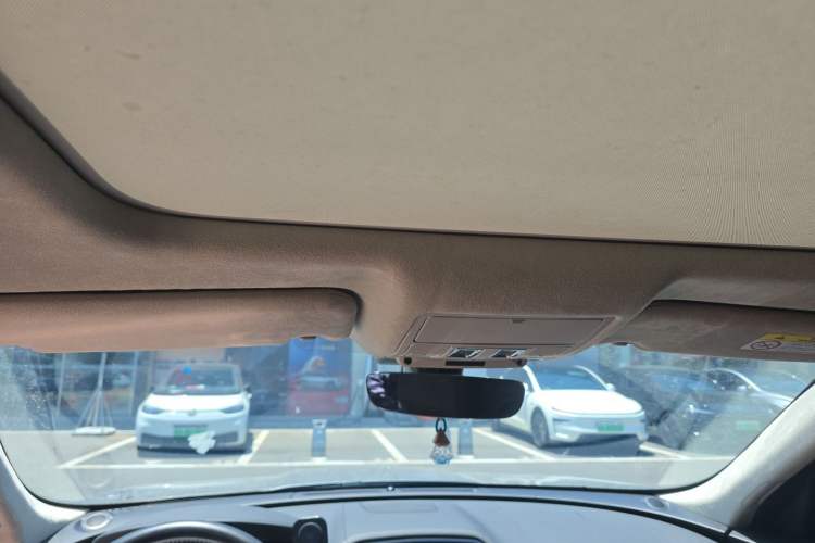 Used Jaguar F-PACE 2019 2.0T Four-Wheel Drive Urban Luxury Edition Headliner