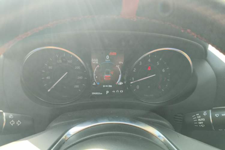 Used Jaguar F-PACE 2019 2.0T Four-Wheel Drive Urban Luxury Edition Instrument Cluster