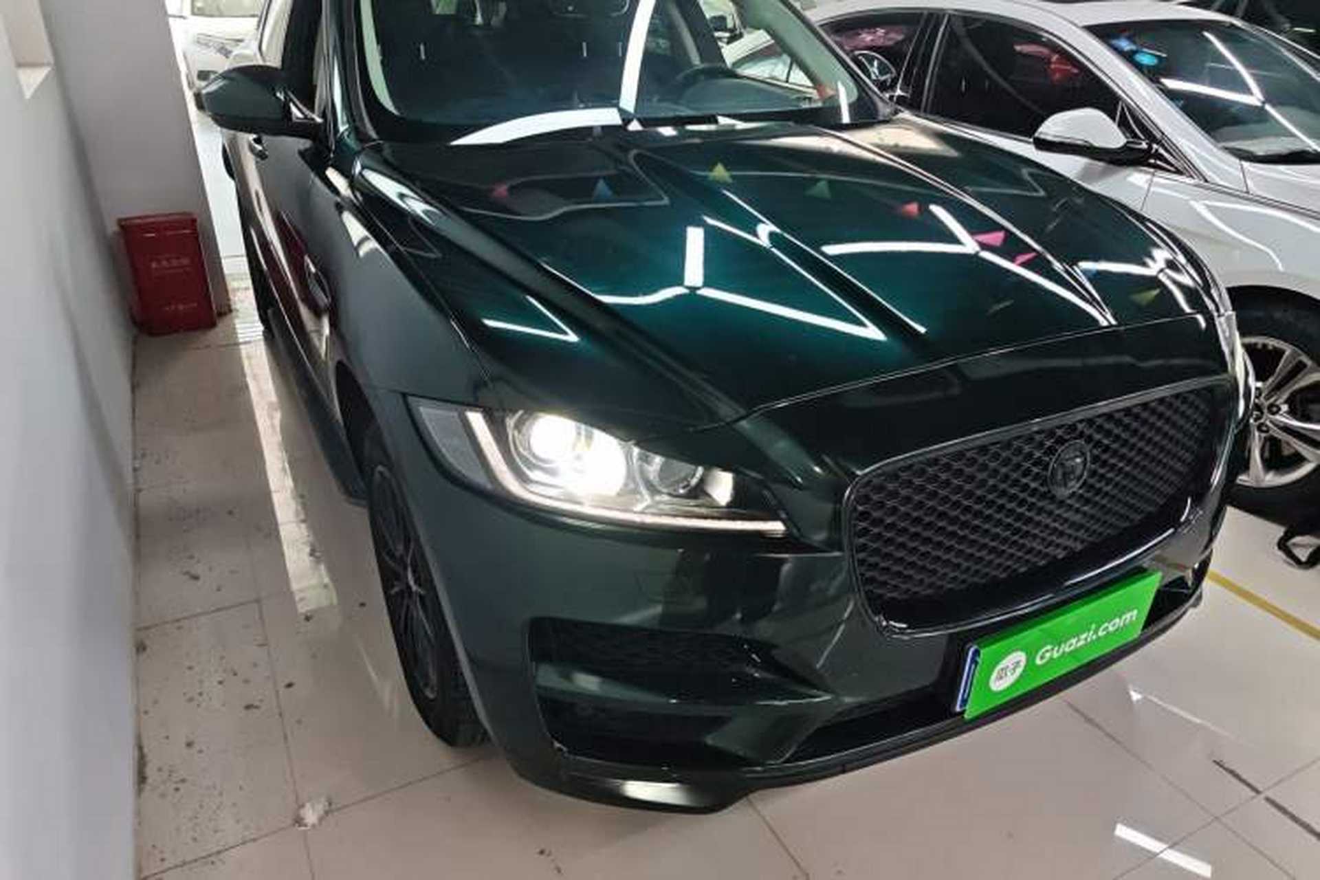 Used Jaguar F-PACE 2019 2.0T All-Wheel Drive R-Sport Sport Edition Exterior 2