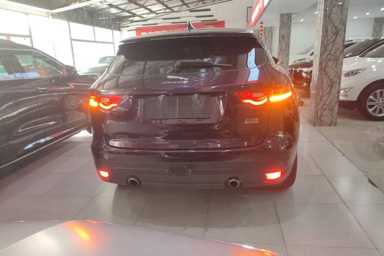 Used Jaguar F-PACE 2019 2.0T Four-Wheel Drive Urban Luxury Edition Exterior 4