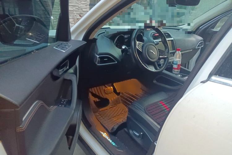 Used Jaguar F-PACE 2019 2.0T Four-Wheel Drive Urban Luxury Edition Driver Seat