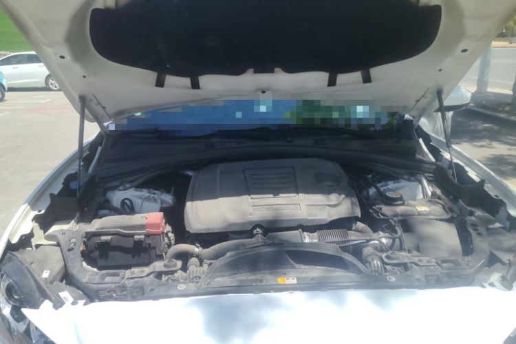 Used Jaguar F-PACE 2019 2.0T Four-Wheel Drive Urban Luxury Edition Engine Bay