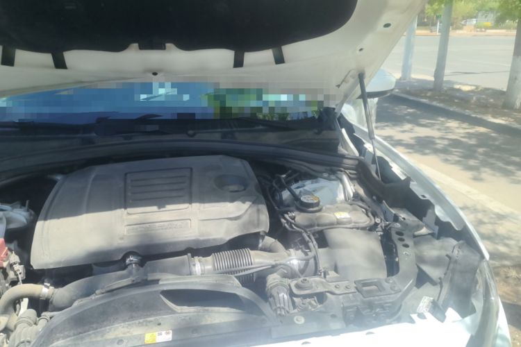 Used Jaguar F-PACE 2019 2.0T Four-Wheel Drive Urban Luxury Edition Engine Bay Left