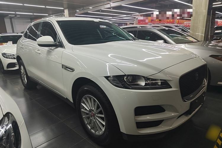 Used Jaguar F-PACE 2019 2.0T Four-Wheel Drive Urban Luxury Edition Front Right 45 Deg