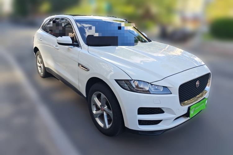 Used Jaguar F-PACE 2019 2.0T Four-Wheel Drive Urban Luxury Edition Front Right 45 Deg