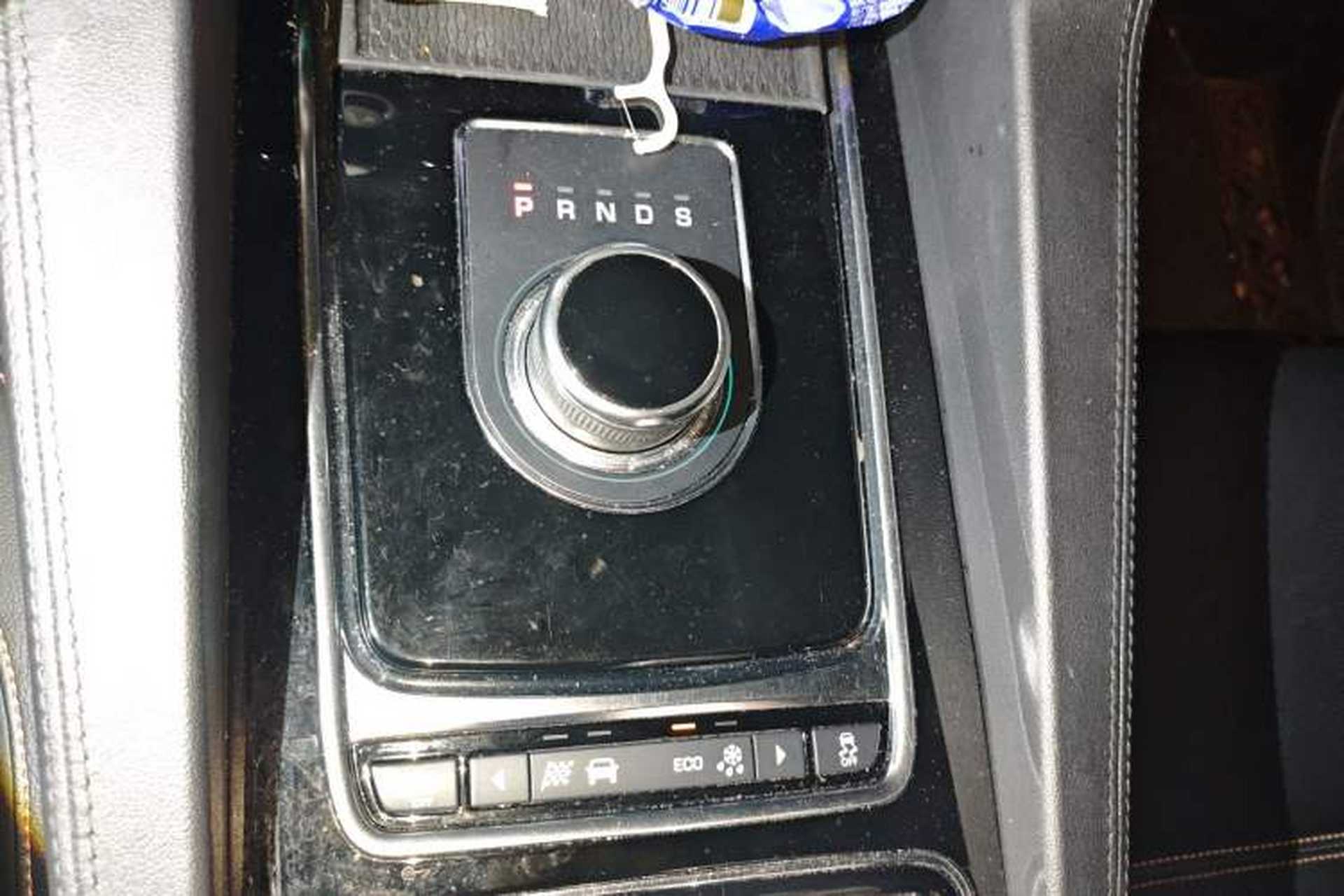 Used Jaguar F-PACE 2019 2.0T Four-Wheel Drive Urban Luxury Edition Gear Lever