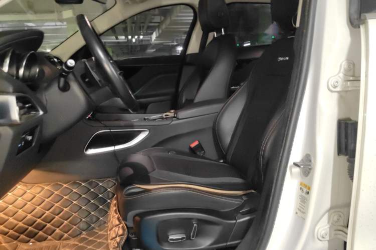 Used Jaguar F-PACE 2019 2.0T Four-Wheel Drive Urban Luxury Edition Left Front Seat