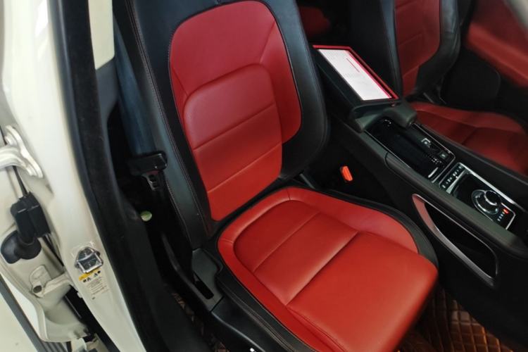 Used Jaguar F-PACE 2019 2.0T All-Wheel Drive R-Sport Sport Edition Right Front Seat