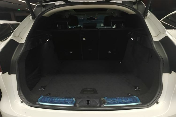 Used Jaguar F-PACE 2019 2.0T Four-Wheel Drive Urban Luxury Edition Trunk