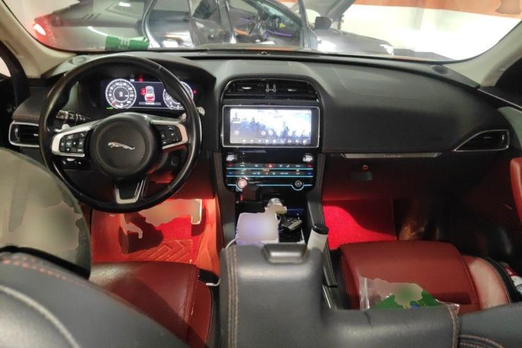 Used Jaguar F-PACE 2020 2.0T Rally Edition Center Console