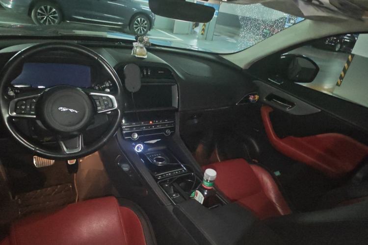 Used Jaguar F-PACE 2020 2.0T Rally Edition Center Console