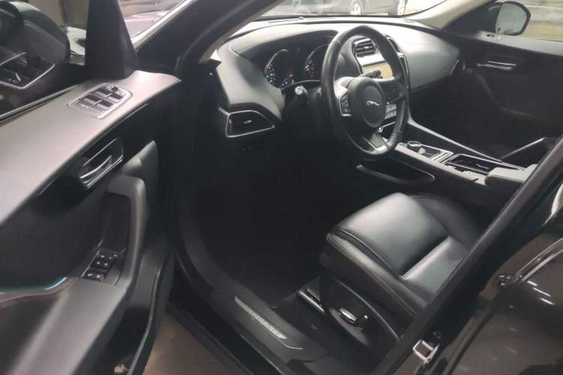 Used Jaguar F-PACE 2020 2.0T Urban Deluxe Edition Driver Seat