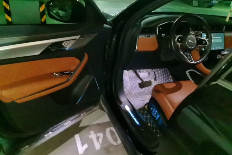 Used Jaguar F-PACE 2020 2.0T Urban Deluxe Edition Driver Seat
