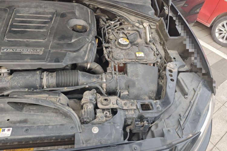 Used Jaguar F-PACE 2020 2.0T Rally Edition Engine Bay Left