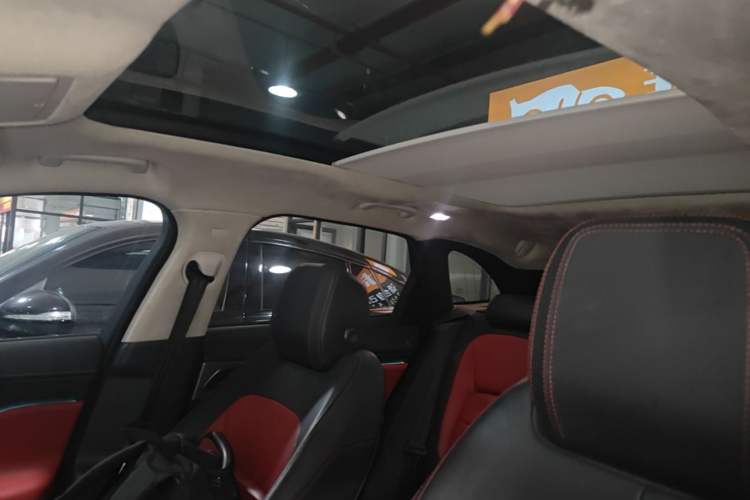 Used Jaguar F-PACE 2020 2.0T Rally Edition Headliner