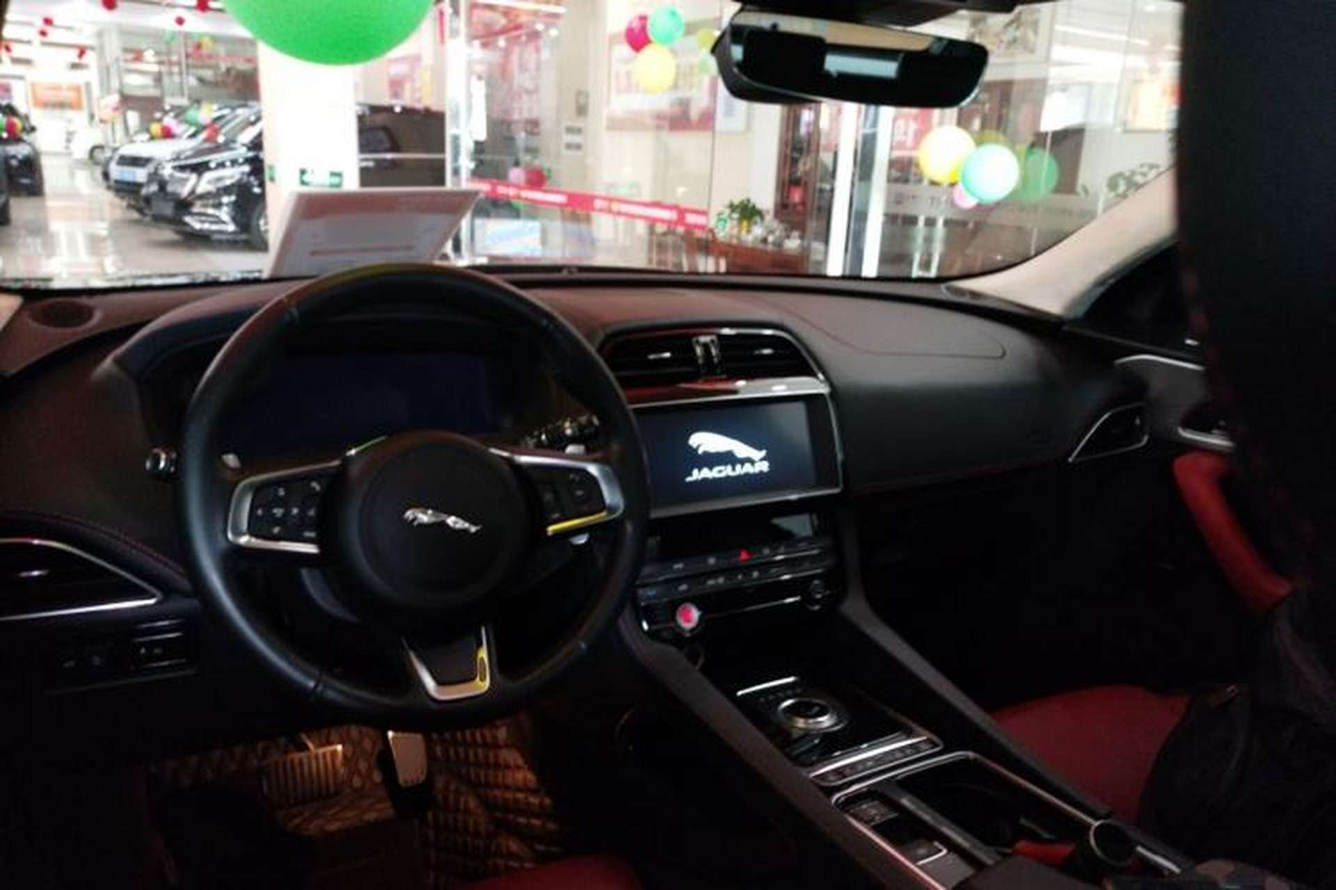 Used Jaguar F-PACE 2020 2.0T Rally Edition Interior 2