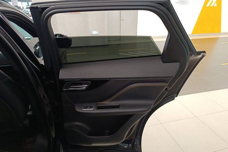 Used Jaguar F-PACE 2020 300-Sport Sports Edition Interior 6