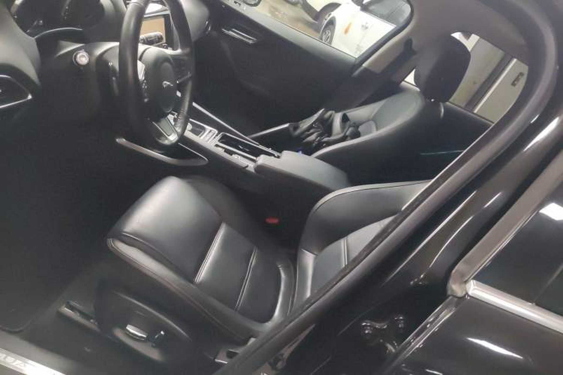 Used Jaguar F-PACE 2020 2.0T Urban Deluxe Edition Left Front Seat