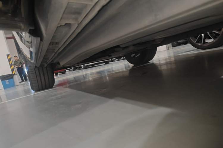 Used Jaguar F-PACE 2020 2.0T Rally Edition Left Side Sill
