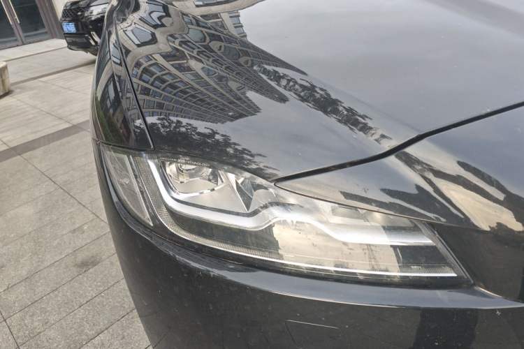 Used Jaguar F-PACE 2020 2.0T Rally Edition Right Front Headlight