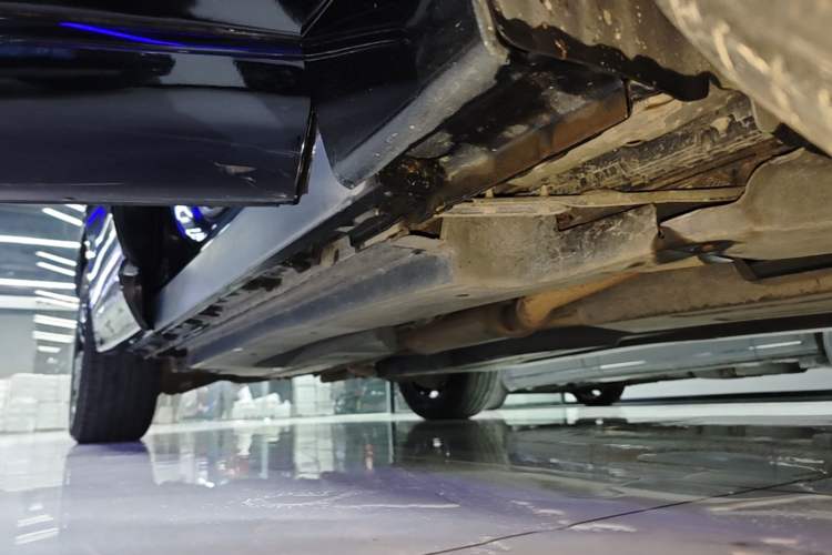 Used Jaguar F-PACE 2020 2.0T Rally Edition Right Side Sill