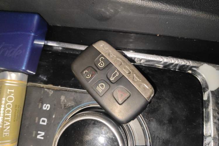 Used Jaguar F-PACE 2020 2.0T Rally Edition Vehicle Key