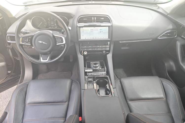 Used Jaguar F-PACE 2020 2.0T Urban Deluxe Edition Center Console