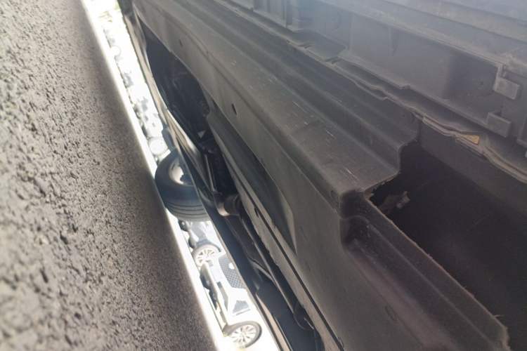 Used Jaguar F-PACE 2020 2.0T Urban Deluxe Edition Chassis Rear Left