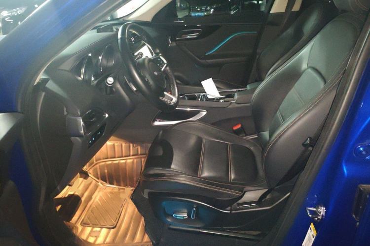 Used Jaguar F-PACE 2020 2.0T Urban Deluxe Edition Driver Seat