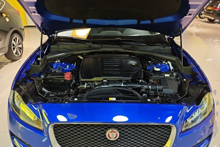 Used Jaguar F-PACE 2020 2.0T Urban Deluxe Edition Engine Bay