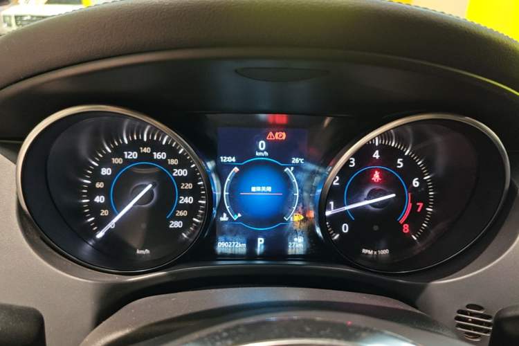 Used Jaguar F-PACE 2020 2.0T Urban Deluxe Edition Instrument Cluster