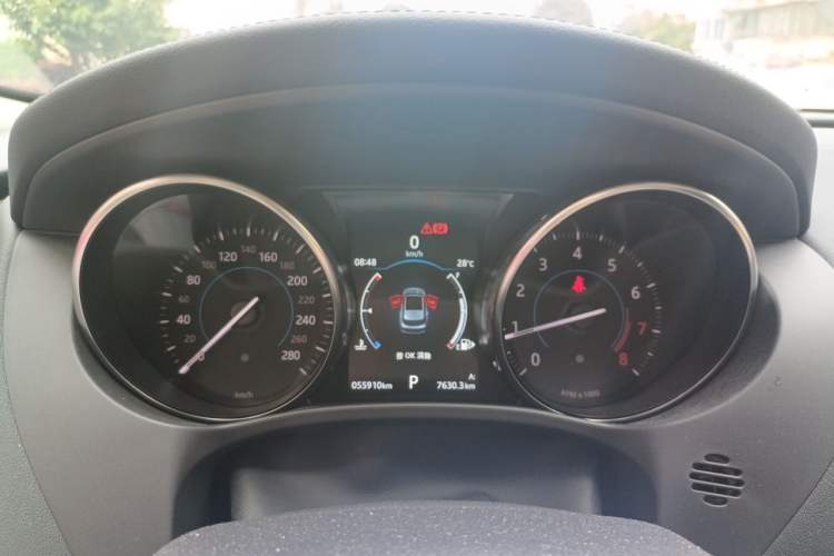 Used Jaguar F-PACE 2020 2.0T Urban Deluxe Edition Instrument Cluster