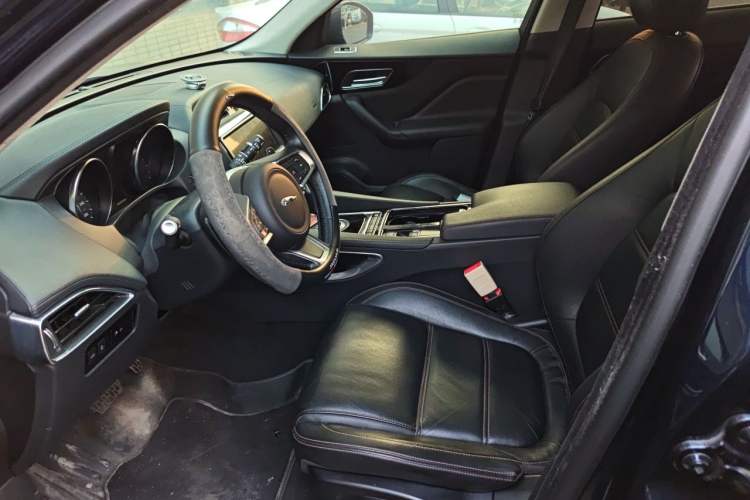 Used Jaguar F-PACE 2020 2.0T Urban Deluxe Edition Left Front Seat