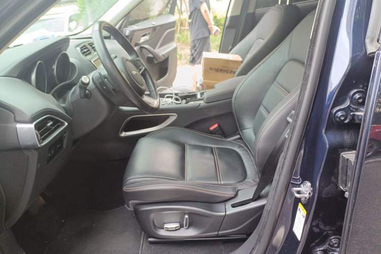 Used Jaguar F-PACE 2020 2.0T Urban Deluxe Edition Left Front Seat