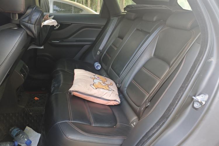 Used Jaguar F-PACE 2020 2.0T Urban Deluxe Edition Left Rear Seat