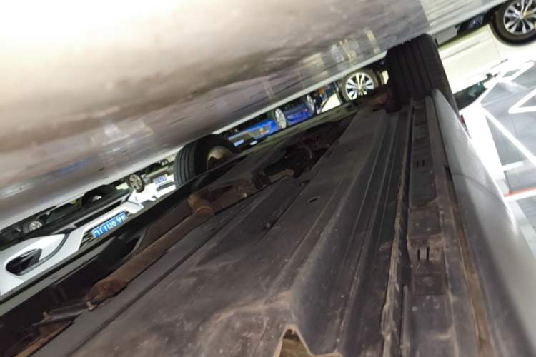 Used Jaguar F-PACE 2020 2.0T Urban Deluxe Edition Left Side Sill