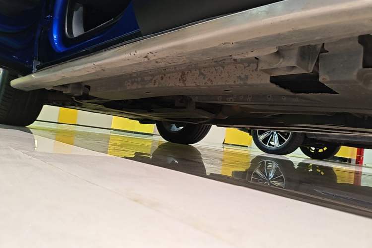 Used Jaguar F-PACE 2020 2.0T Urban Deluxe Edition Left Side Sill
