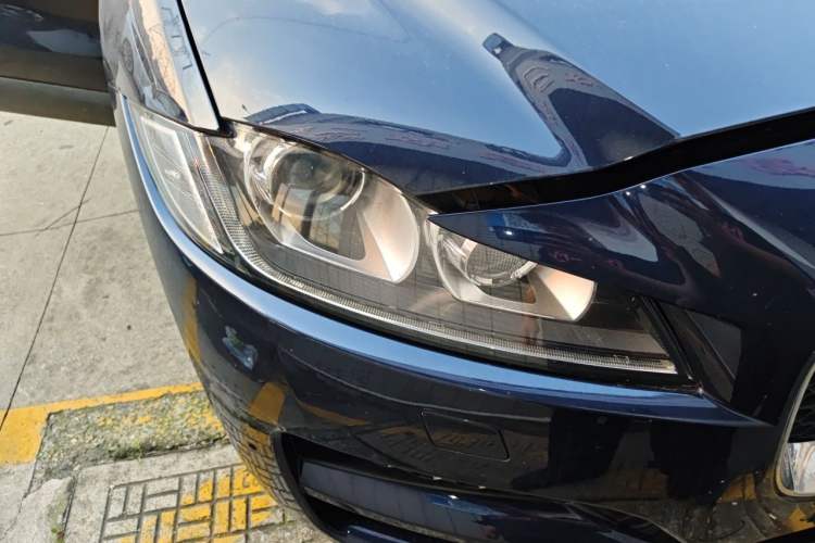 Used Jaguar F-PACE 2020 2.0T Urban Deluxe Edition Right Front Headlight