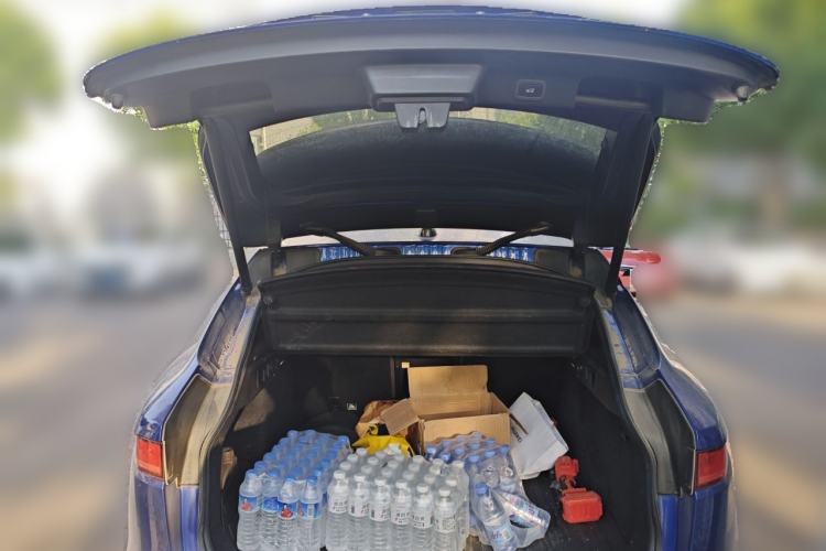 Used Jaguar F-PACE 2020 2.0T Urban Deluxe Edition Trunk