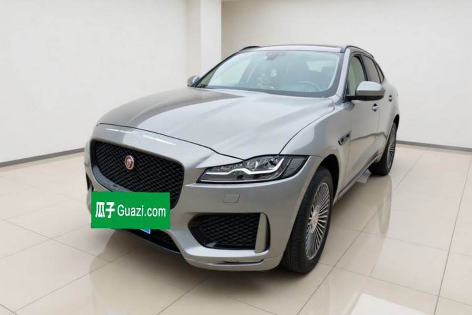 Jaguar F-PACE 2020