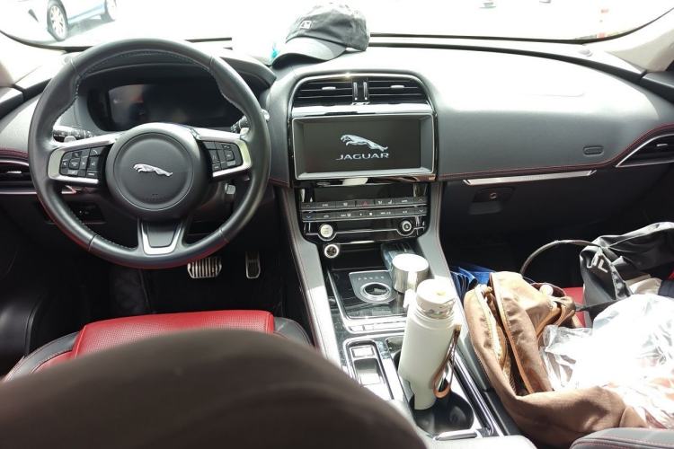 Used Jaguar F-PACE 2020 2.0T Rally Edition Center Console