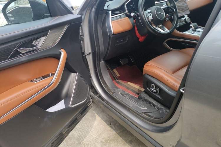 Used Jaguar F-PACE 2020 2.0T Urban Deluxe Edition Driver Seat